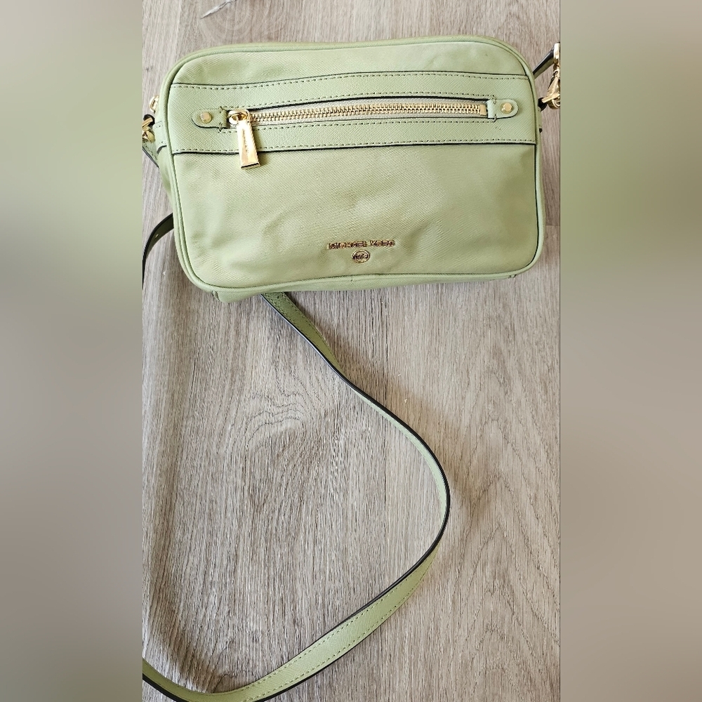 MK Crossbody Bag – Light Green - Picture 4 of 9